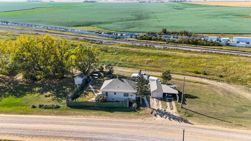 Photo of 253215 Range Road 280, Delacour, AB T0M 0T0 (MLS # A2296247)