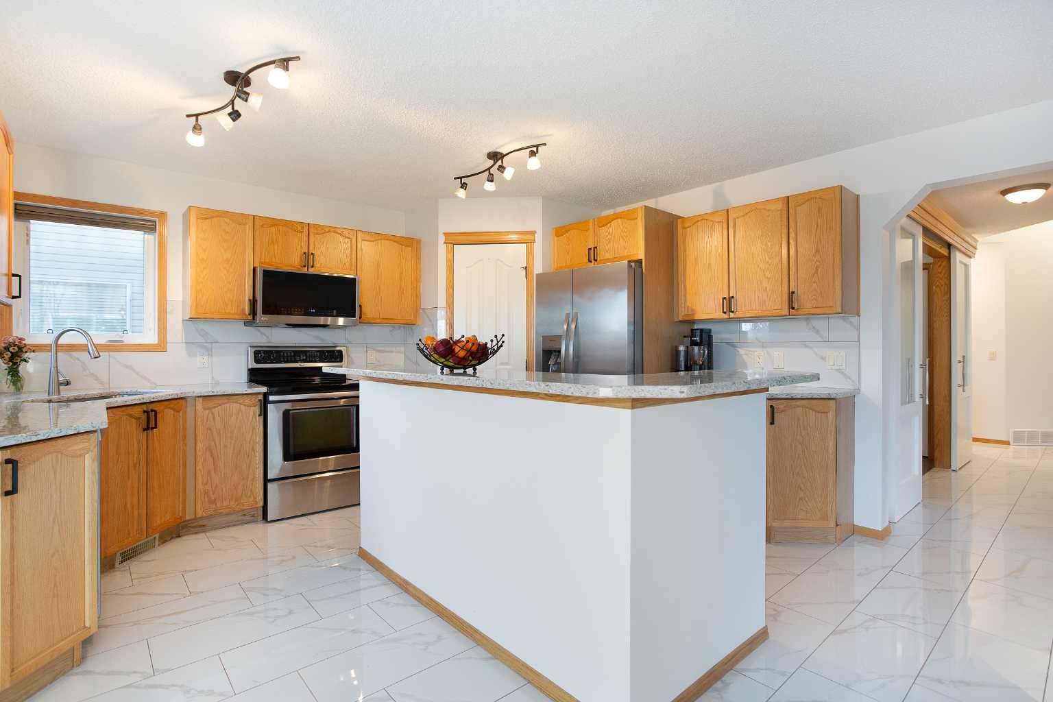 26 Cresthaven View SW