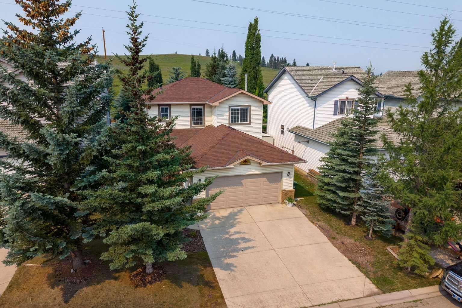 100 Bow Ridge Crescent