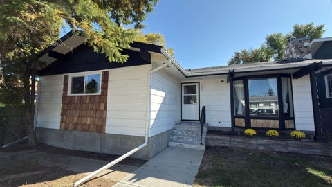 Photo of 307 6 Avenue W, Hanna, AB T0J 1P0 (MLS # A2347166)