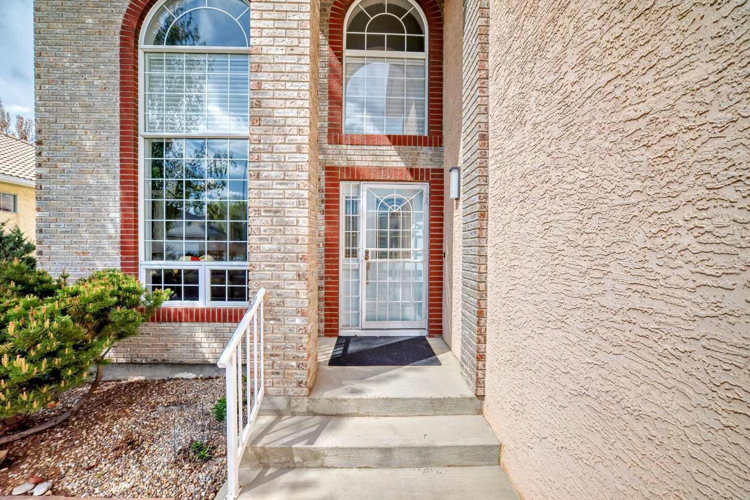 157 Hamptons Square NW
