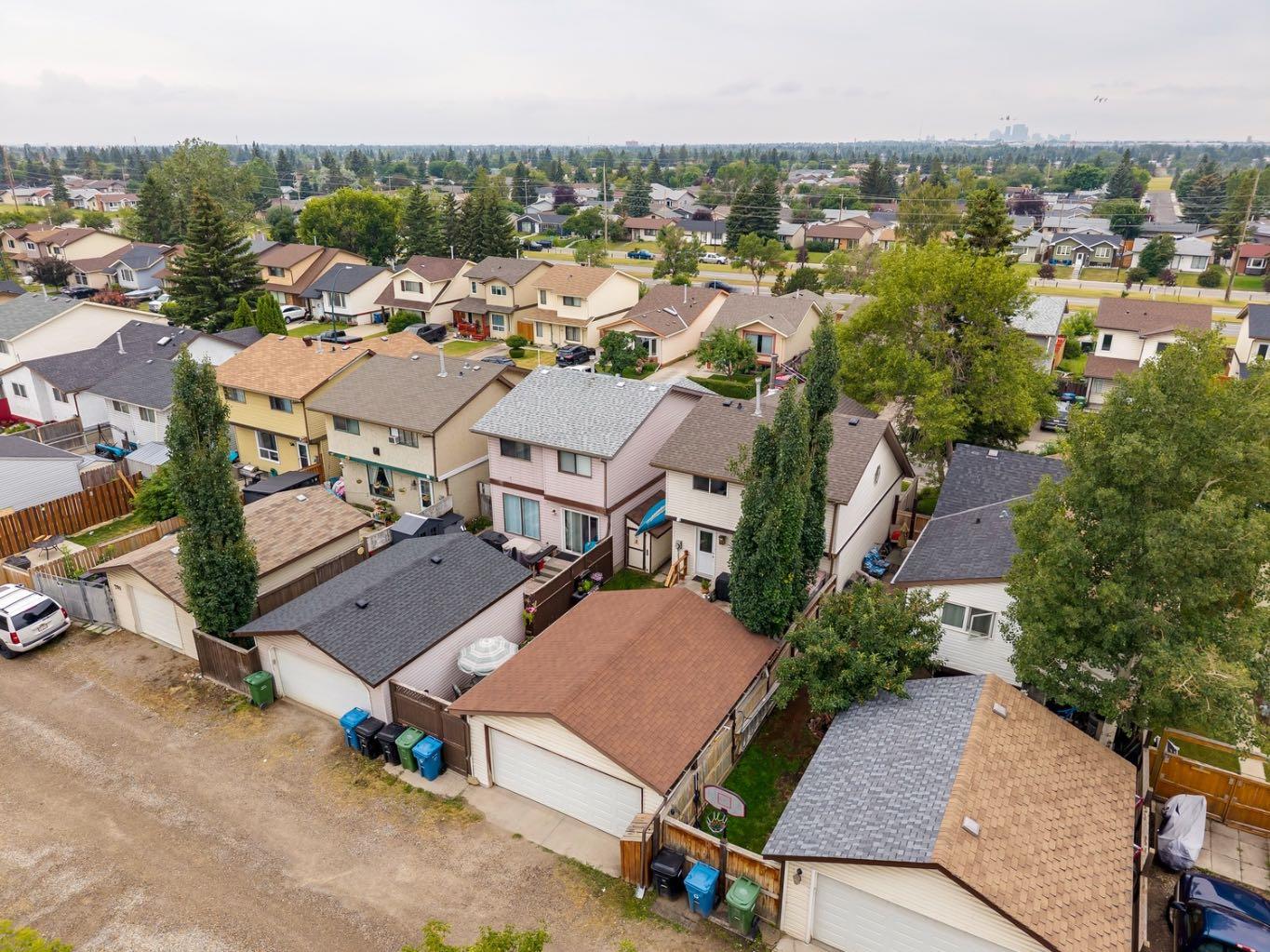 283 Abinger Crescent NE