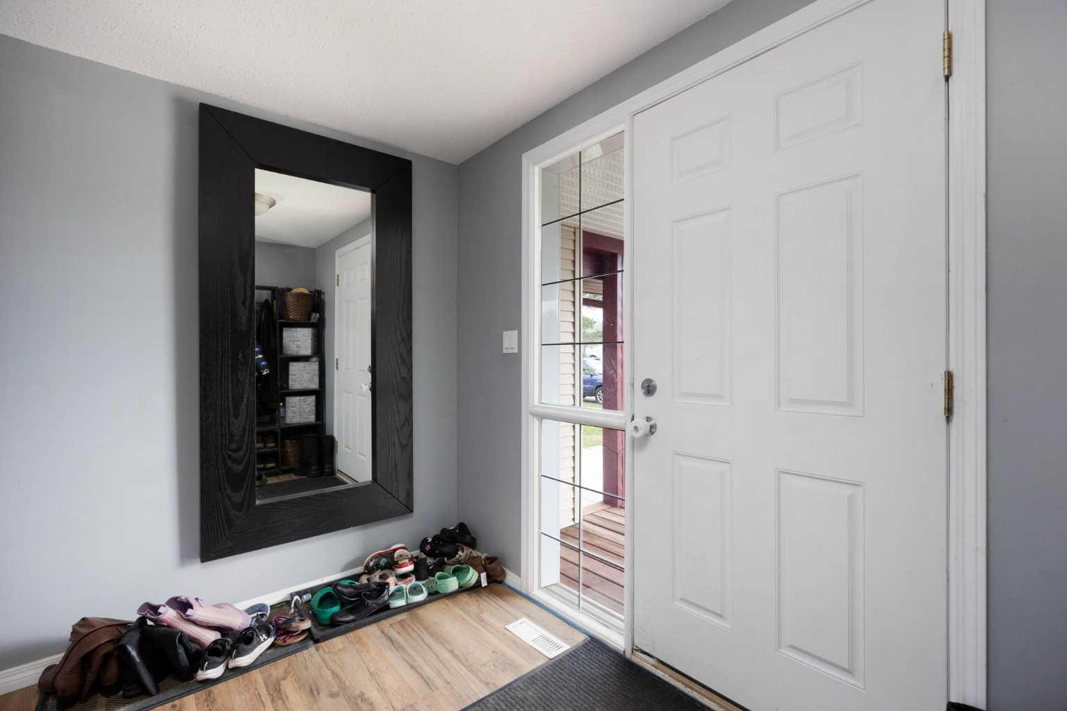 220 Swanson Crescent 7