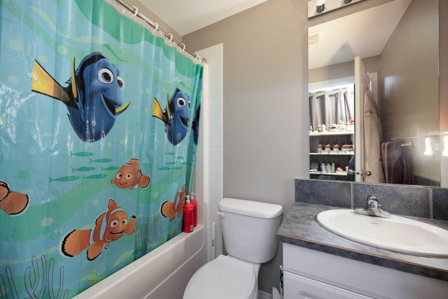 220 Swanson Crescent 7