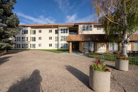 Photo of 65 Temple Boulevard W #307, Lethbridge, AB T1K 5M2 (MLS # A2350594)