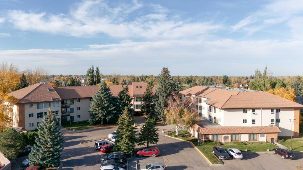 Photo of 65 Temple Boulevard W #307, Lethbridge, AB T1K 5M2 (MLS # A2350594)