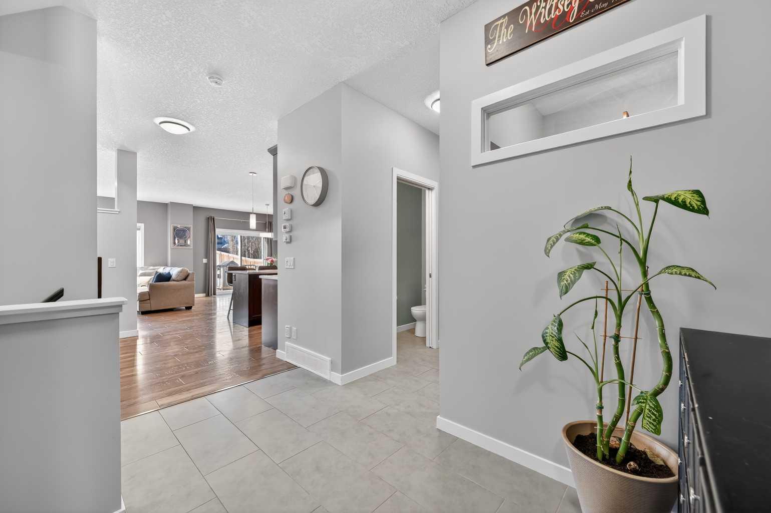 242 Mahogany Passage SE