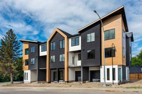 97 23 Street NW Calgary AB T2N 5E2