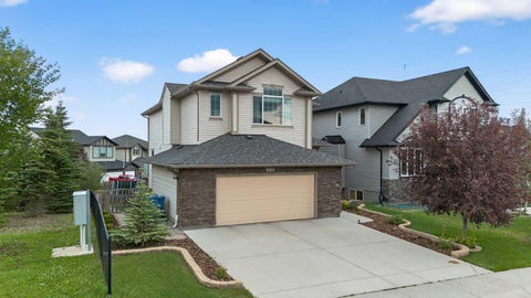 Photo of 108 Rainbow Falls Row, Chestermere, AB T1X 0N7 (MLS # A2352700)