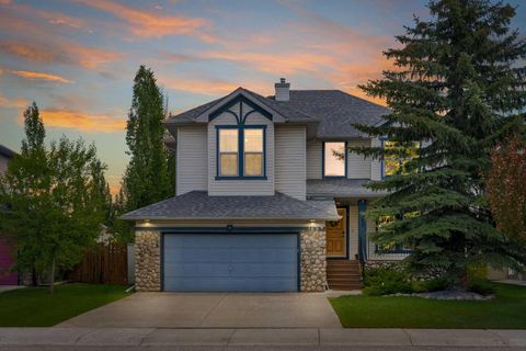 Photo of 169 West Creek Boulevard, Chestermere, AB T1X 1P5 (MLS # A2330398)