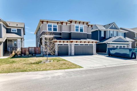 Photo of 114 KINNIBURGH Road, Chestermere, AB T1X 0S5 (MLS # A2308886)