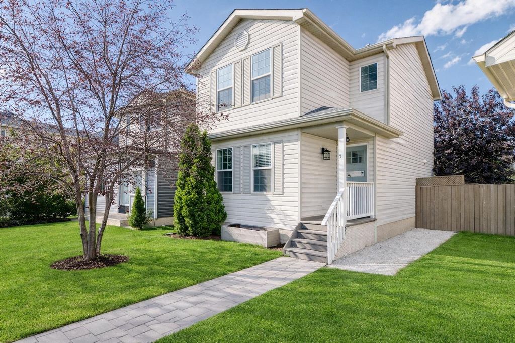 Photo of 57 Martinvalley Way NE, Calgary, AB T3J 4A2 (MLS # A2295201)