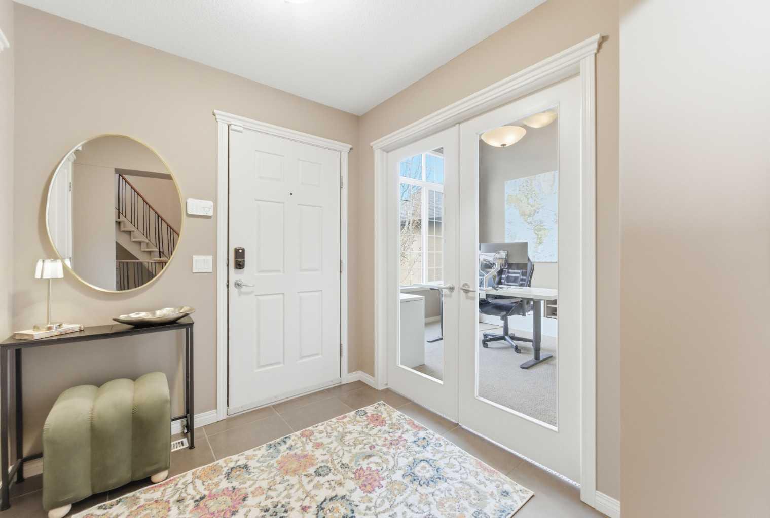 39 Evercreek Bluffs Road SW