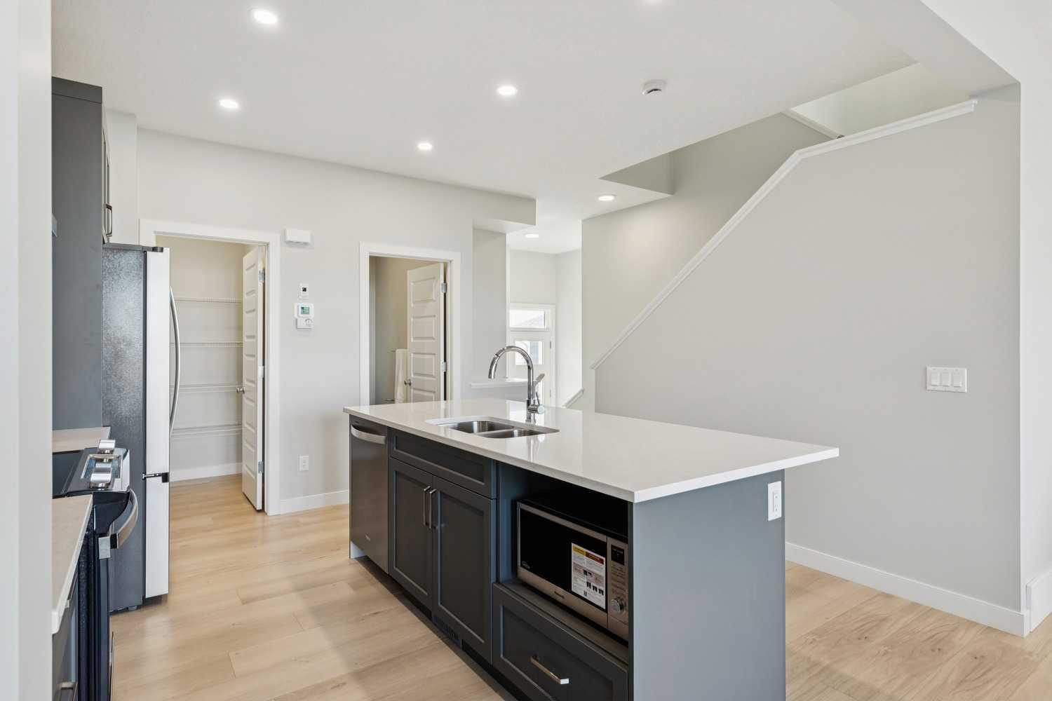 438 South Shore Drive