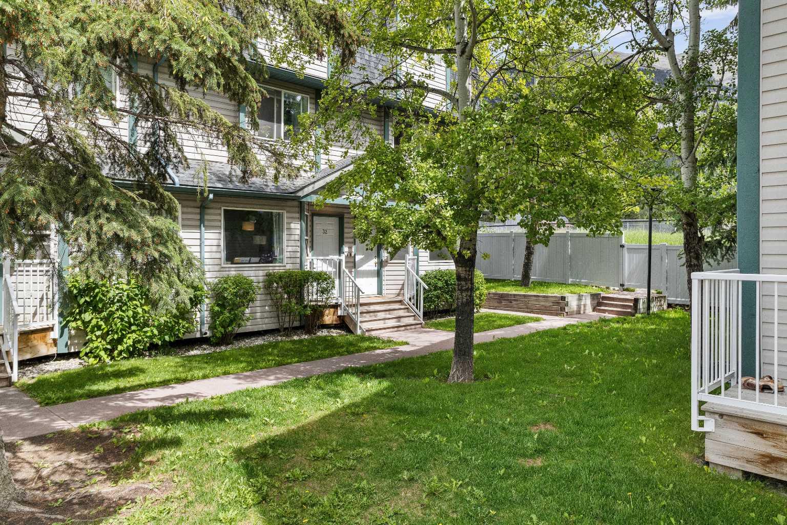 200 Glacier Drive 32