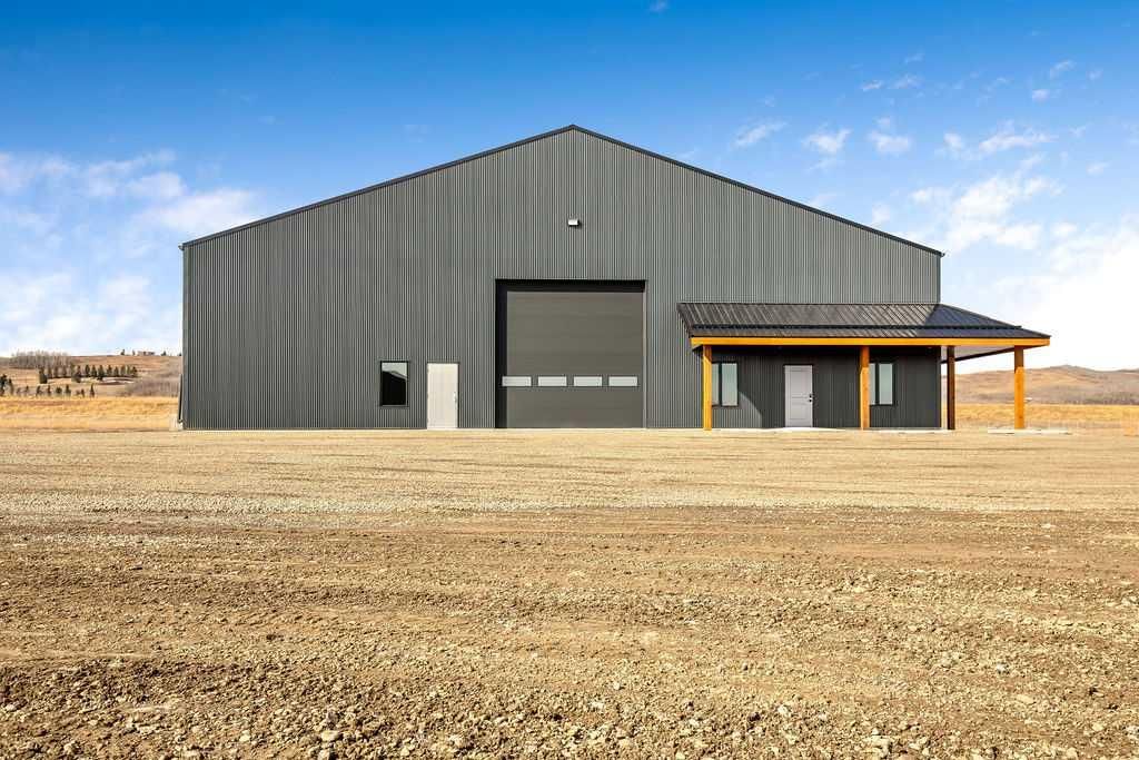 Photo of 168029 Miners Road W, Rural Foothills County, AB T0L 0H0 (MLS # A2294397)