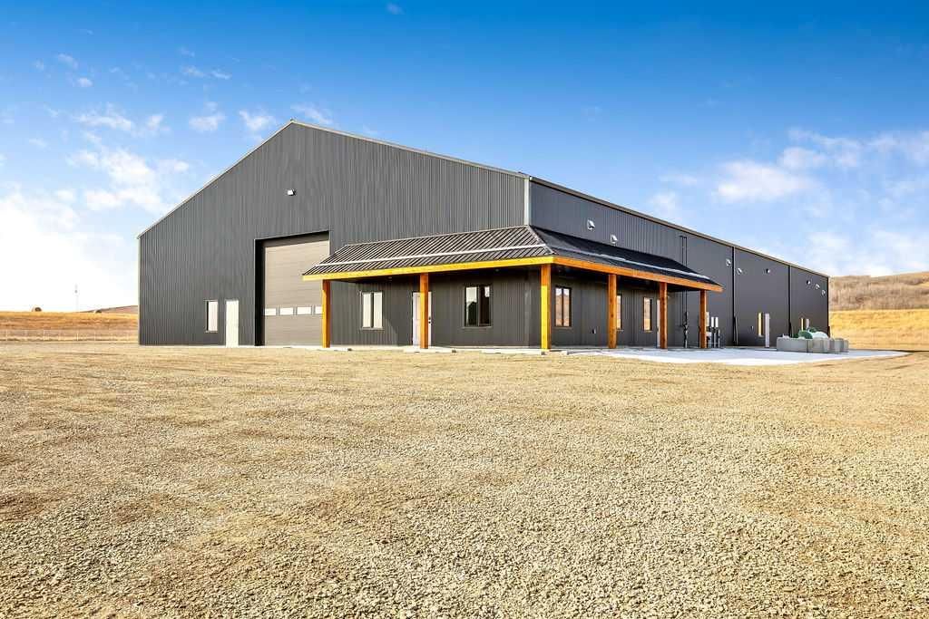 Photo of 168029 Miners Road W, Rural Foothills County, AB T0L 0H0 (MLS # A2294397)