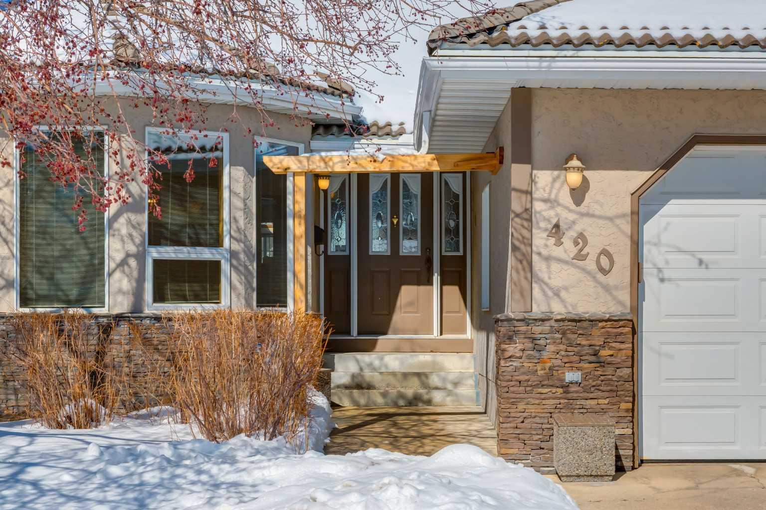 420 Hawkview Manor Circle NW