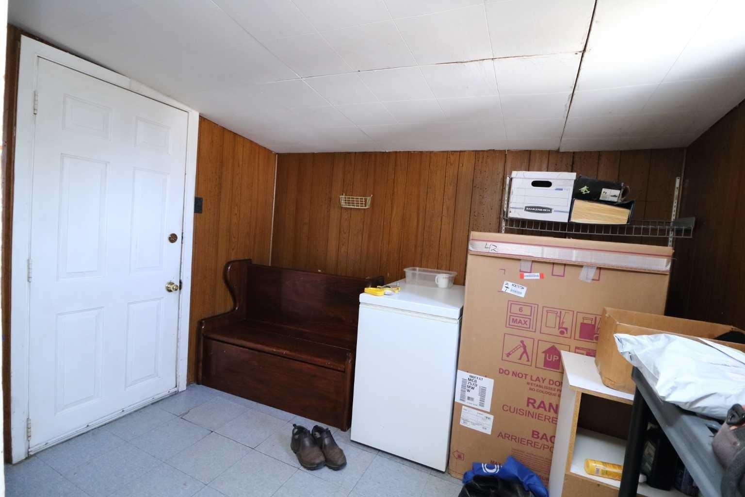 649 Main Street N 13