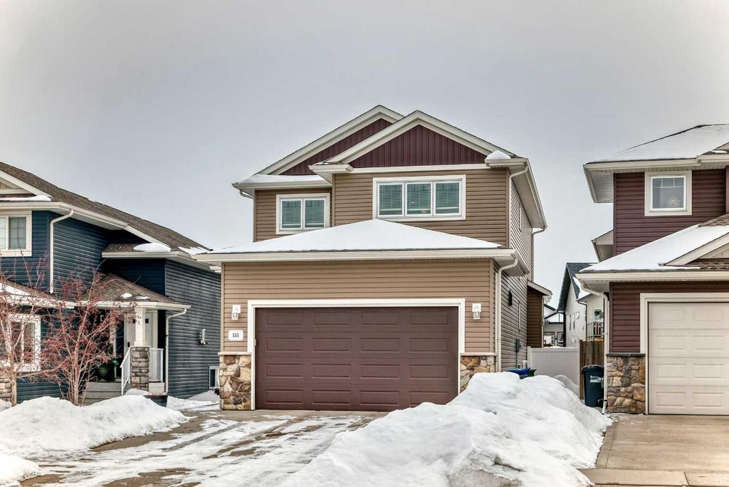 Photo of 153 Van Slyke Way, Red Deer, AB T4R 0N7 (MLS # A2291695)