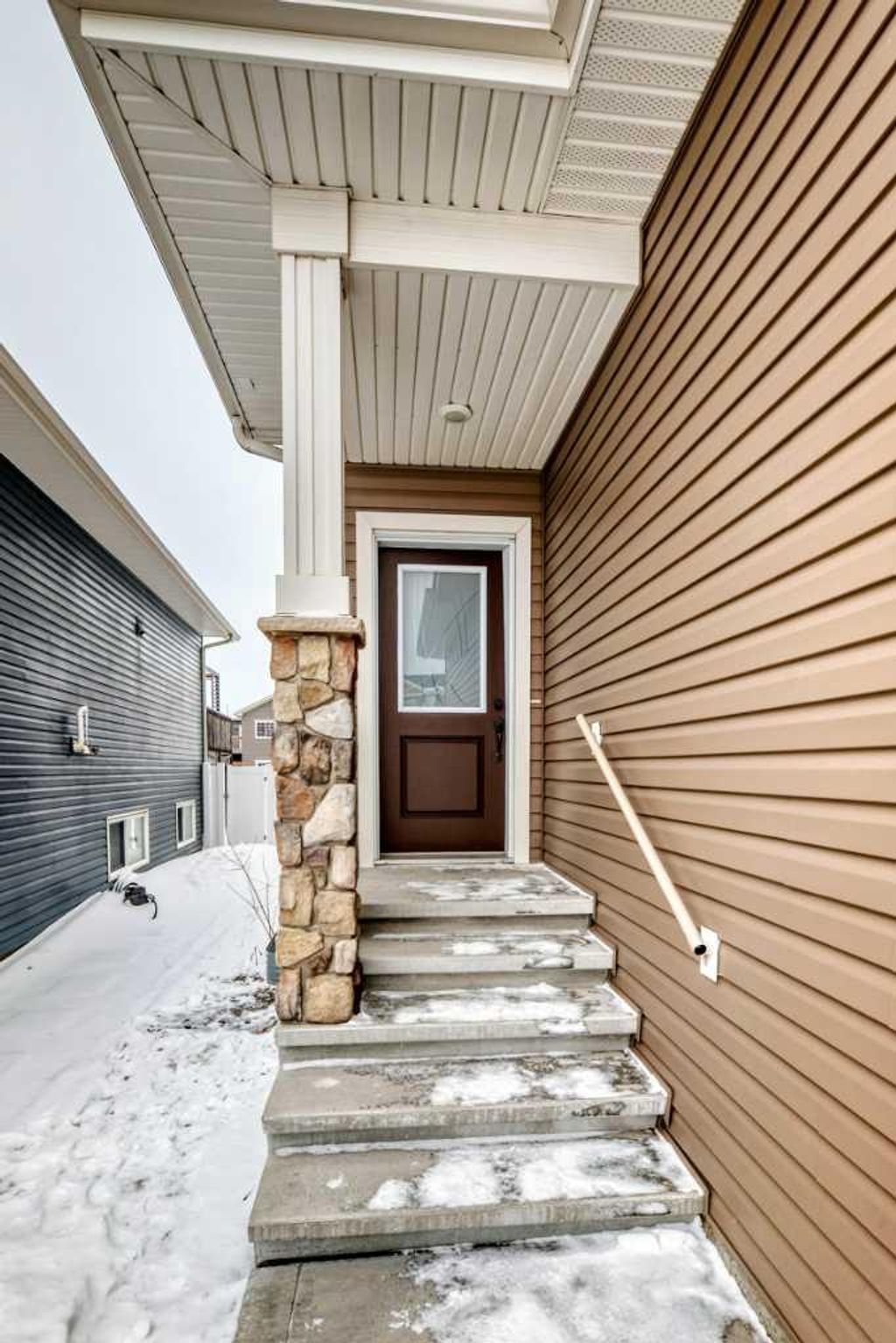 Photo of 153 Van Slyke Way, Red Deer, AB T4R 0N7 (MLS # A2291695)