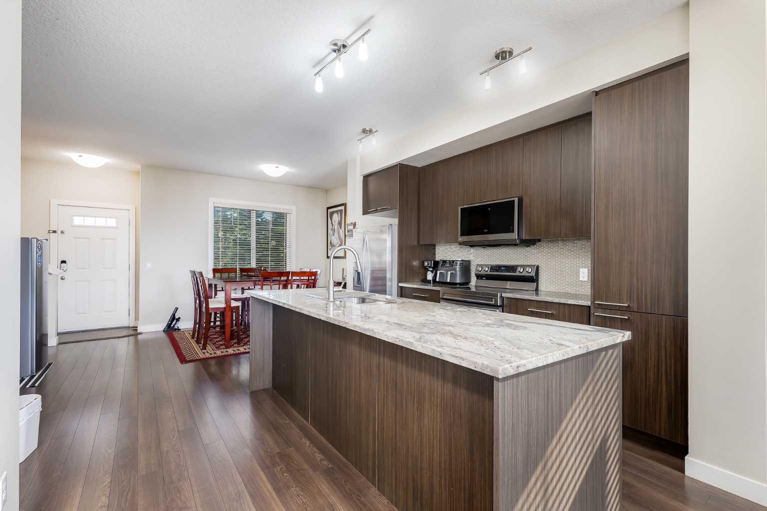 333 Taralake Way NE 5113