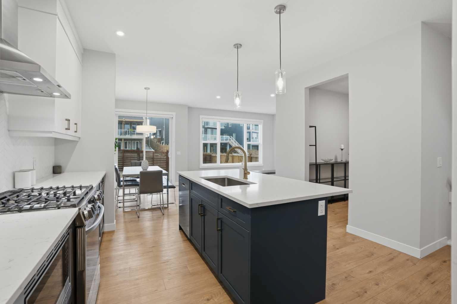 61 Calhoun Crescent NE