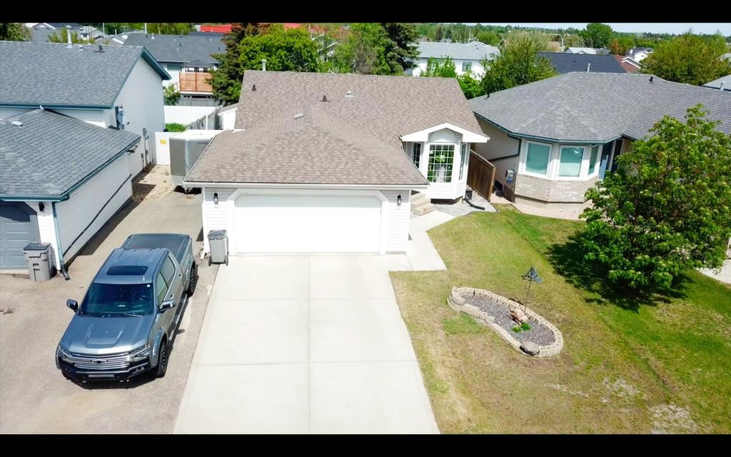 Photo of 7701 106A Street, Grande Prairie, AB T8W 2H8 (MLS # A2316636)