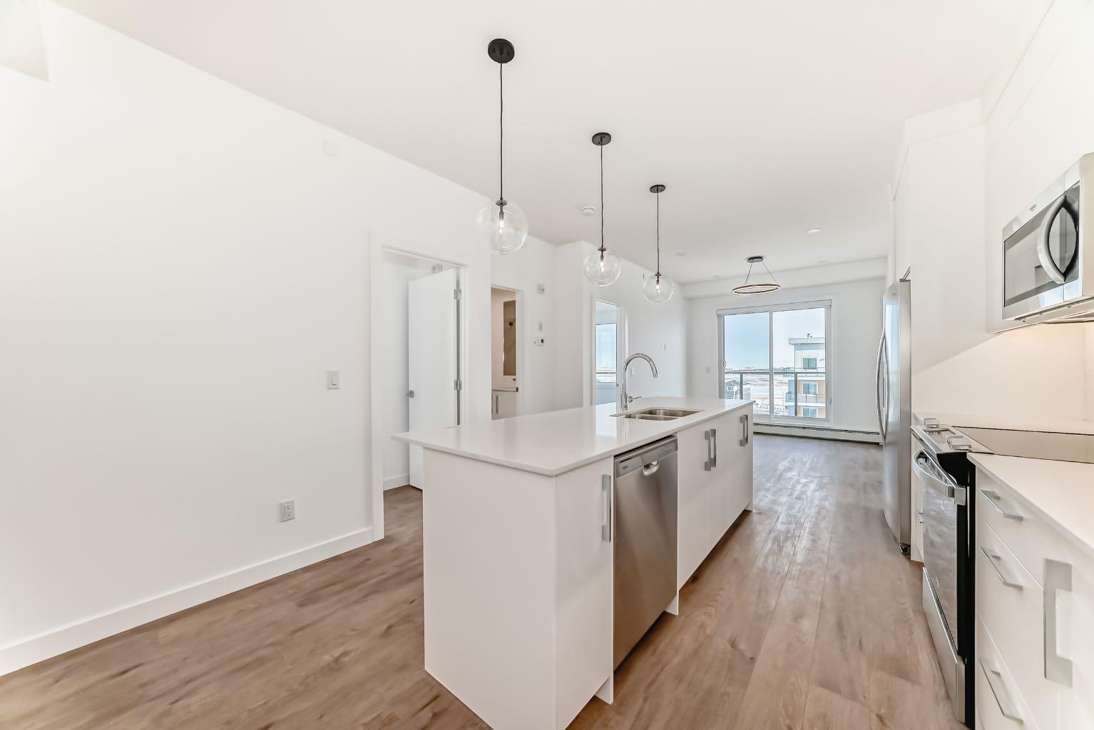 63 Corner Glen Crescent NE 2107