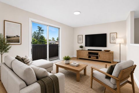 Photo of 1701 48 Street SE #4, Calgary, AB T2A 5C2 (MLS # A2315089)