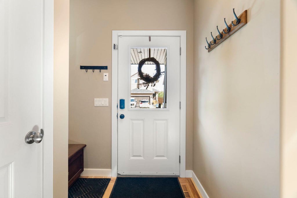Photo of 169 Fireside Place, Cochrane, AB T4C 0R6 (MLS # A2342524)