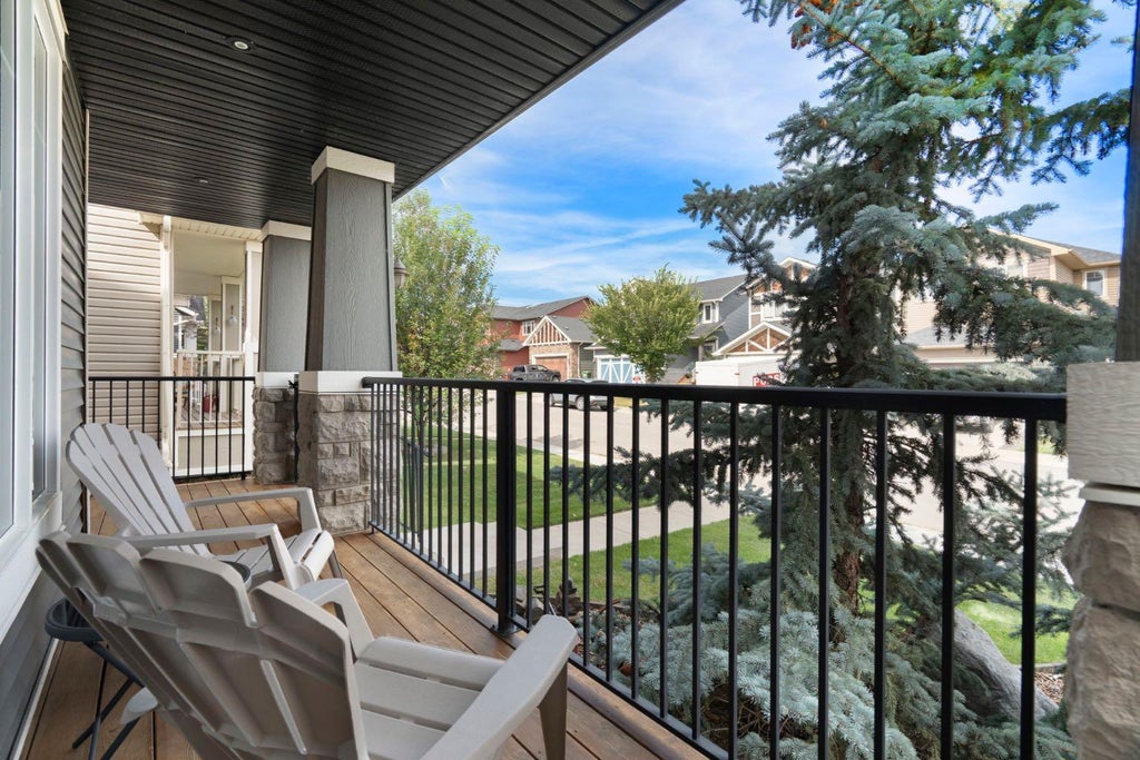 Photo of 169 Fireside Place, Cochrane, AB T4C 0R6 (MLS # A2342524)