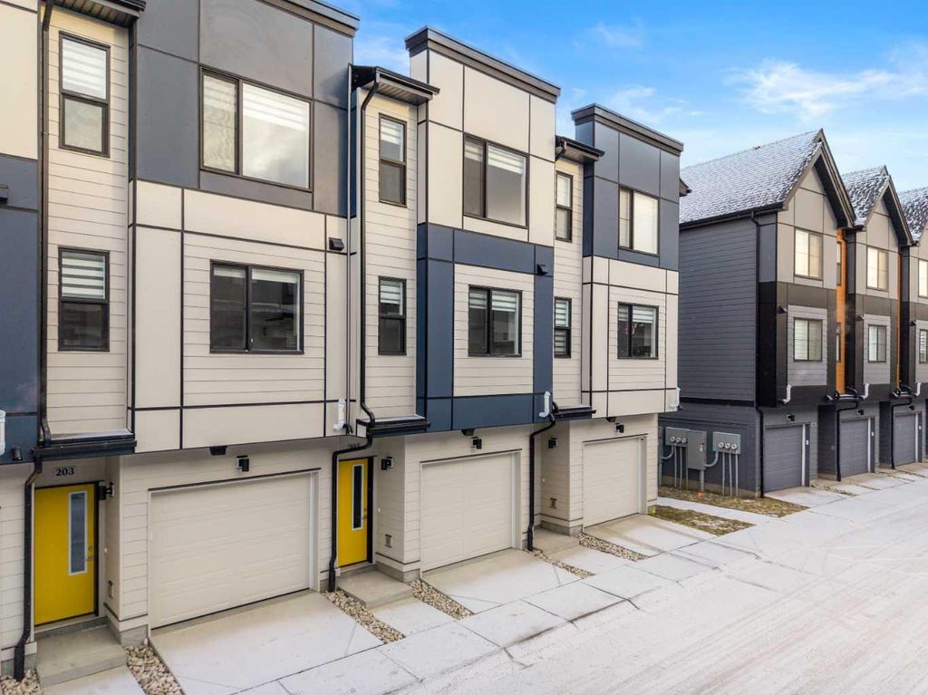 Photo of 550 Seton Circle SE #202, Calgary, AB T3M 3Y8 (MLS # A2280335)