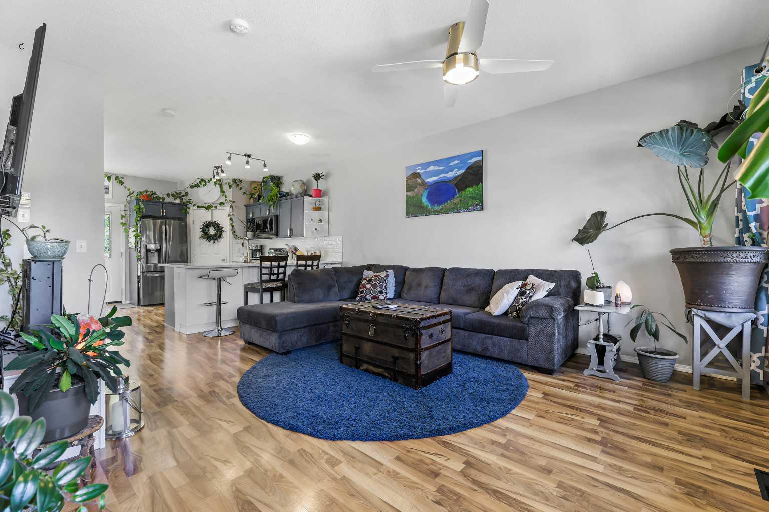 703 Luxstone Square SW 403