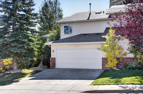 Photo of 39 Patterson Hill SW, Calgary, AB T3H 2E7 (MLS # A2344984)