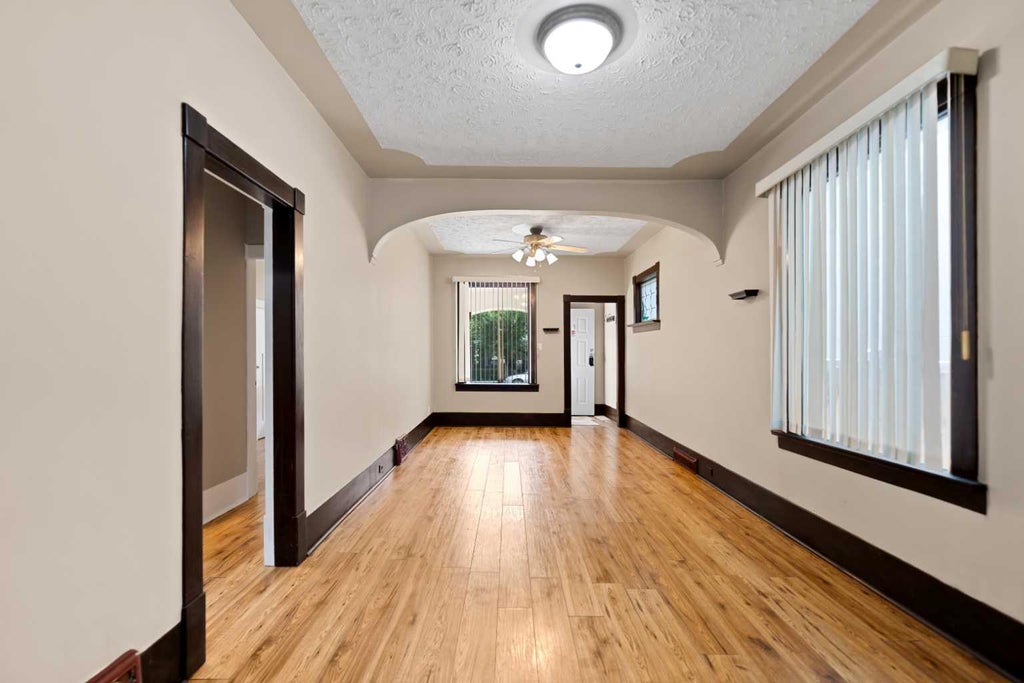 Photo of 616 17 Avenue NW, Calgary, AB T2M 0N5 (MLS # A2341060)