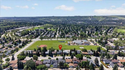 Photo of 7327 Silver Springs Road NW, Calgary, AB T3B 3X1 (MLS # A2327082)