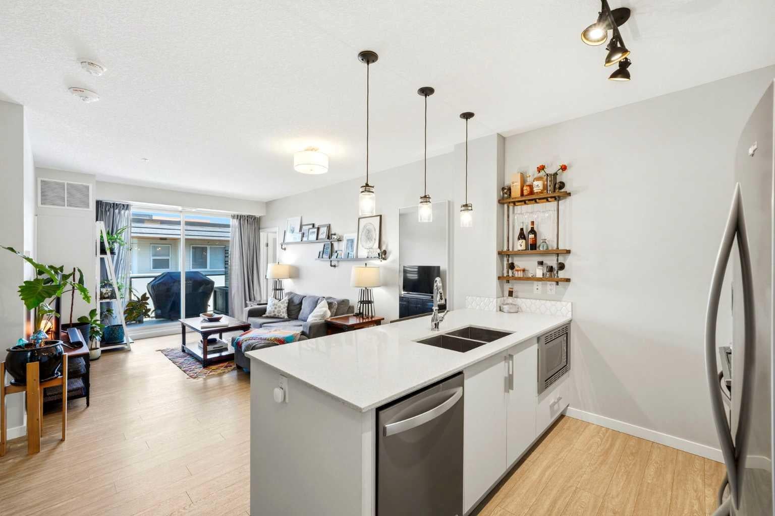 122 Mahogany Centre SE 618