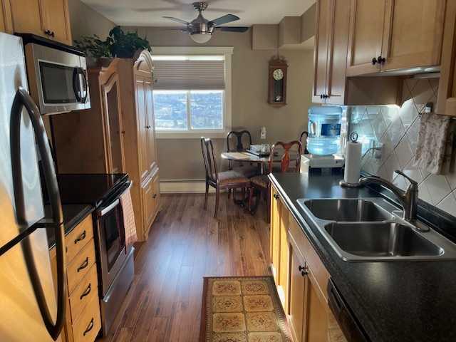 512 McCutcheon Drive NW 12