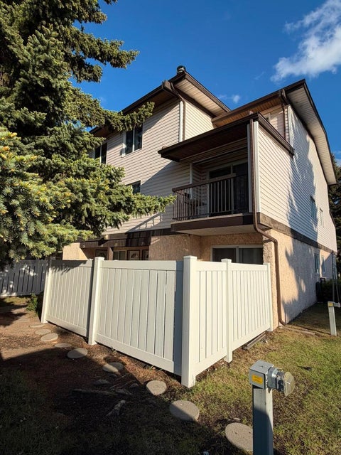 Photo of 3745 Fonda Way SE #25, Calgary, AB T2A 5W7 (MLS # A2317772)