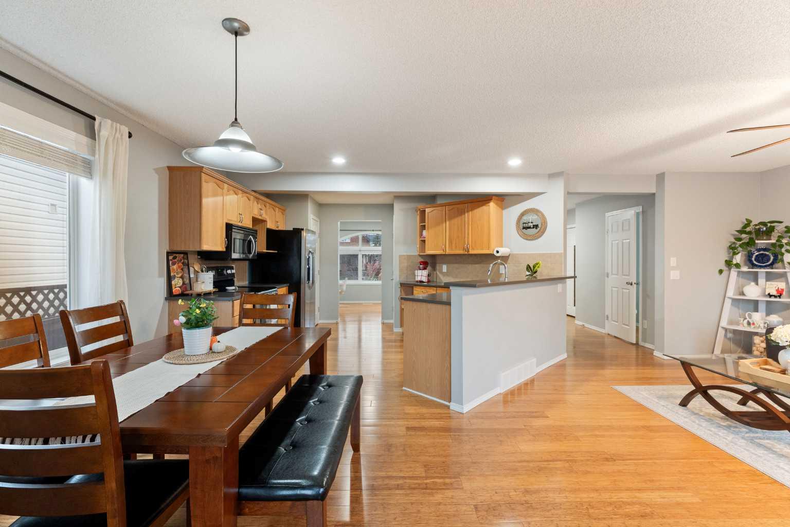 146 Copperstone Grove SE