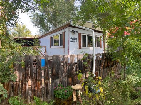 Property photo of 284 River Drive, Drumheller, AB T0j 0y0
