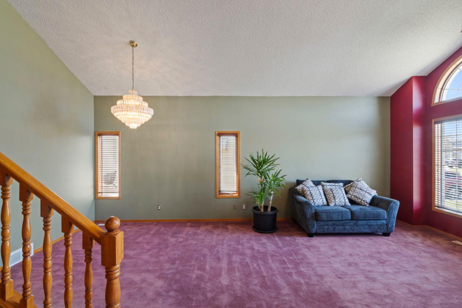 87 Applefield Close SE