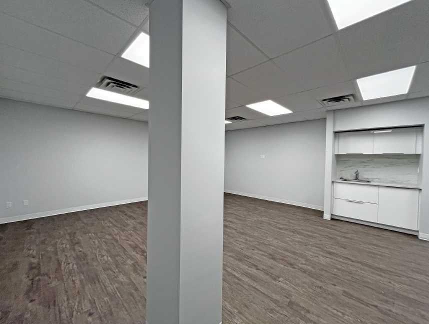 Photo of 122 17 Avenue SE #102, Calgary, AB T2G 1H2 (MLS # A2348677)