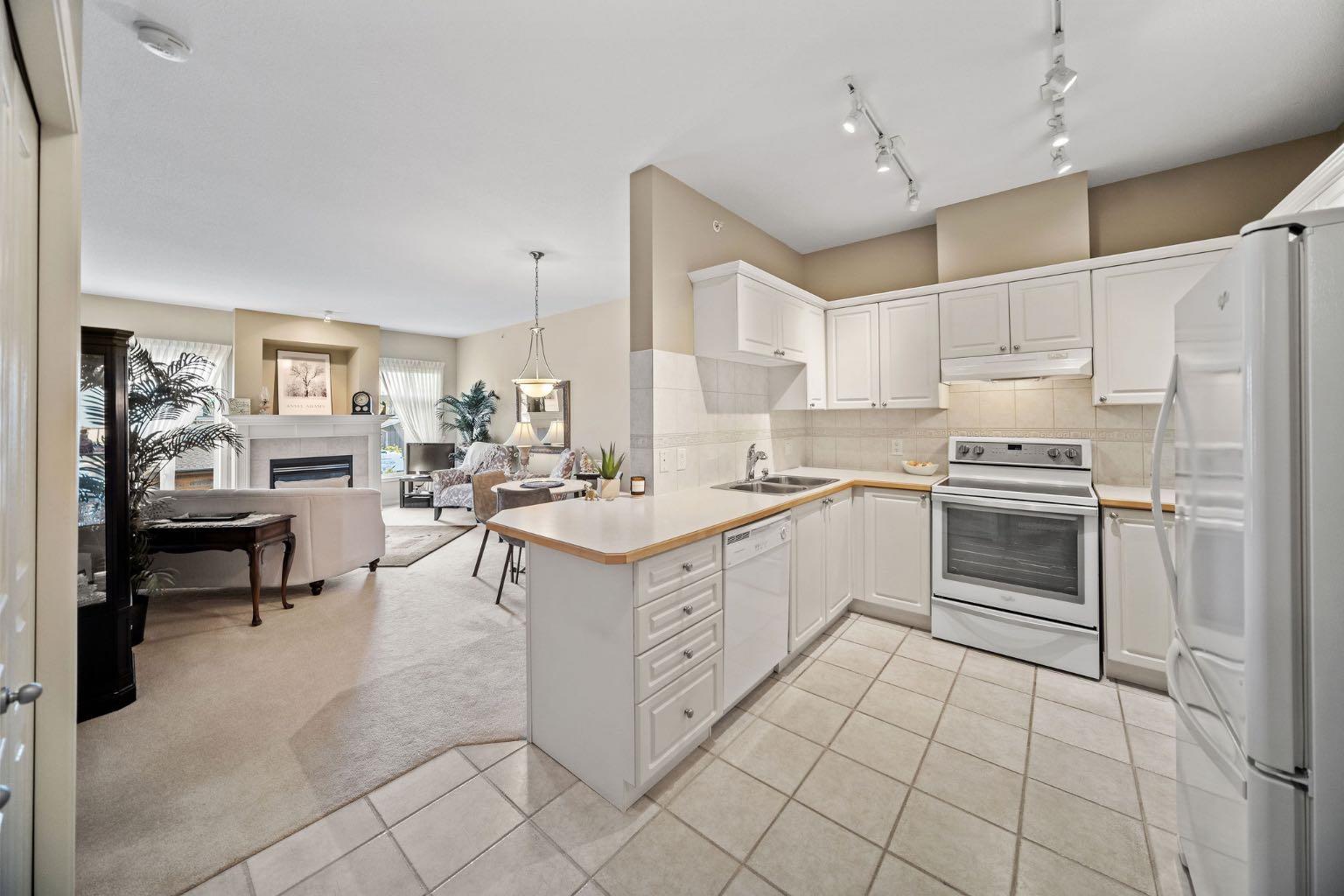 3213 Lake Fraser Court SE #