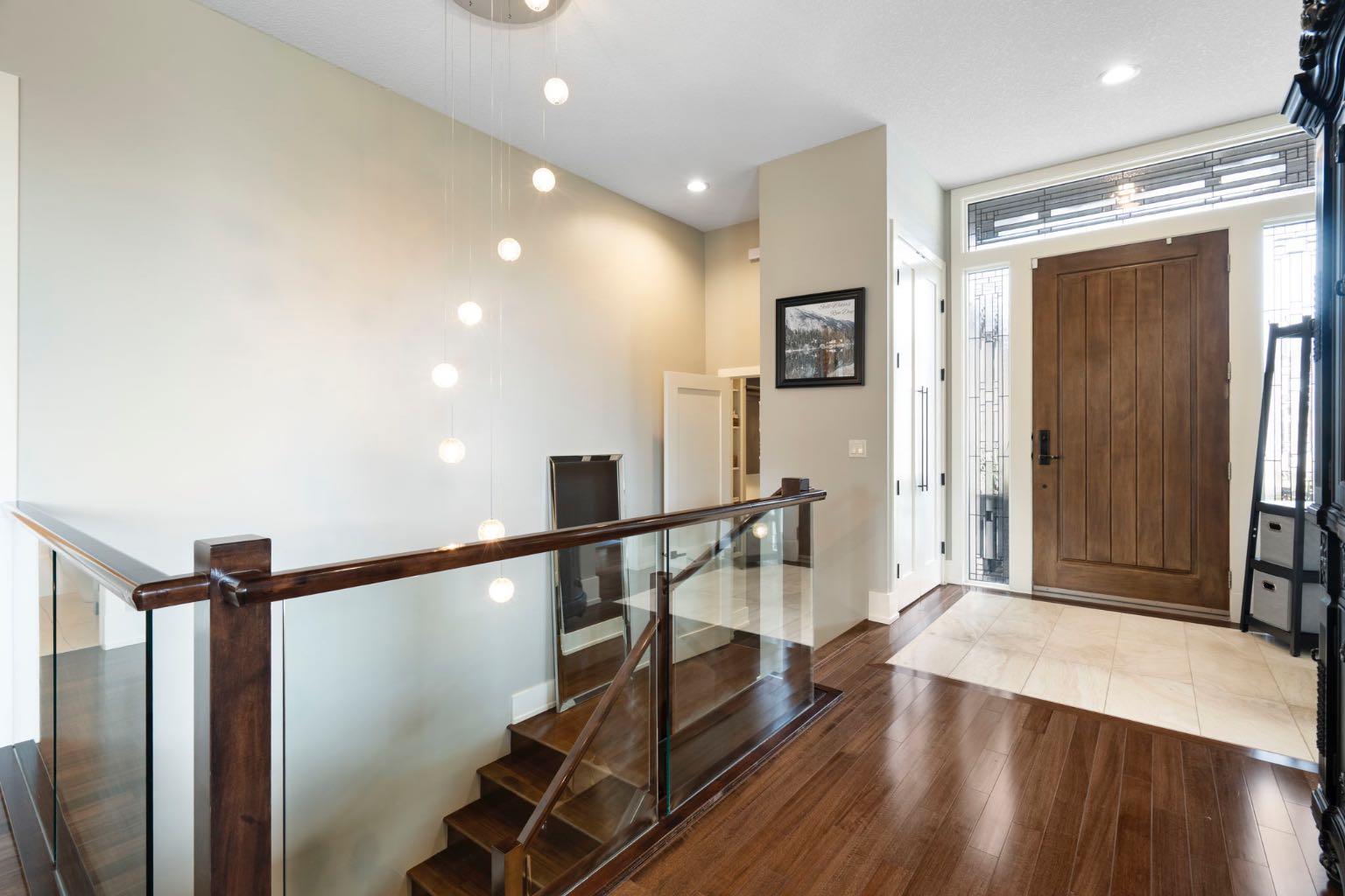 87 Coulee Way SW