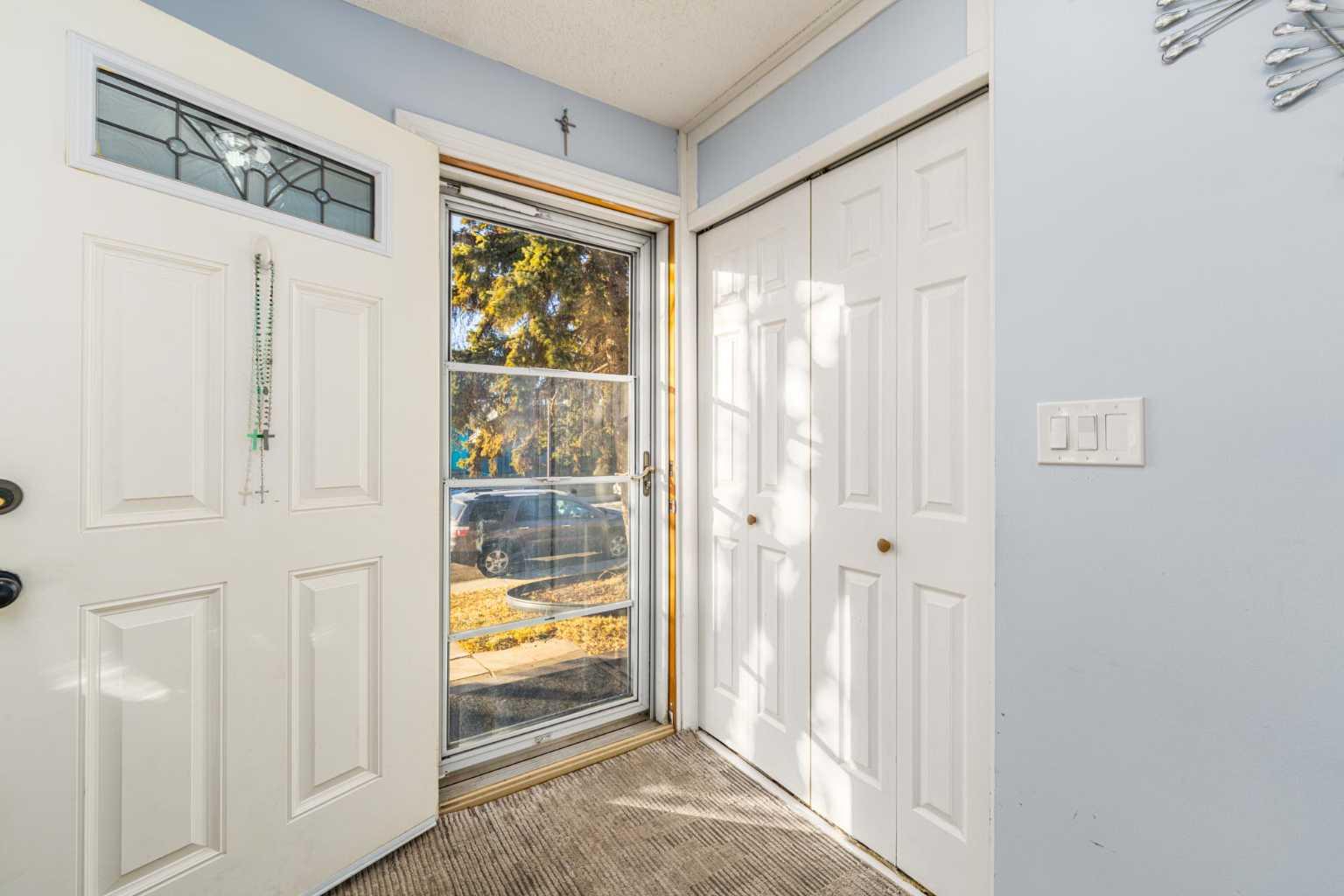 5816 Maddock Drive NE