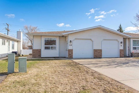 Photo of 5125 62 Street #10, Red Deer, AB T4N 6Y3 (MLS # A2304618)