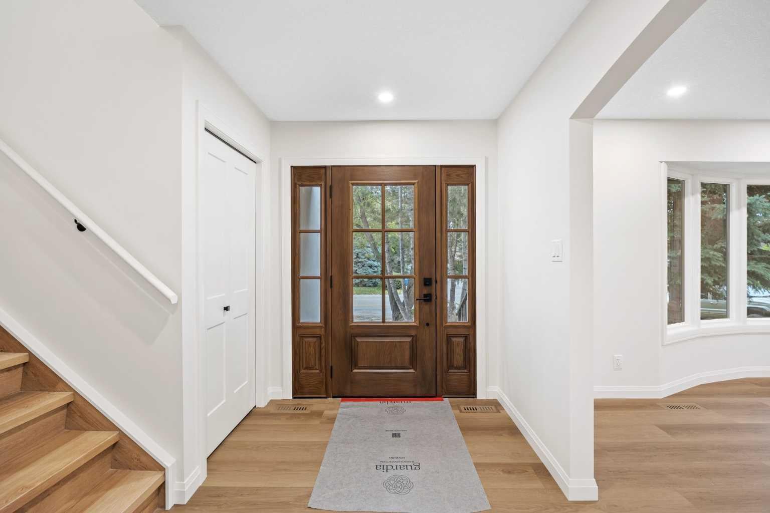 124 Canterbury Drive SW