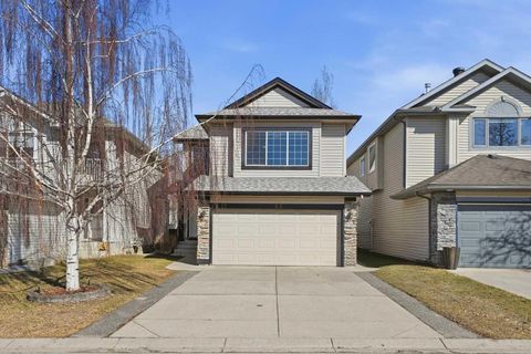 Photo of 83 Cranfield Crescent SE, Calgary, AB T3M 1A6 (MLS # A2297401)